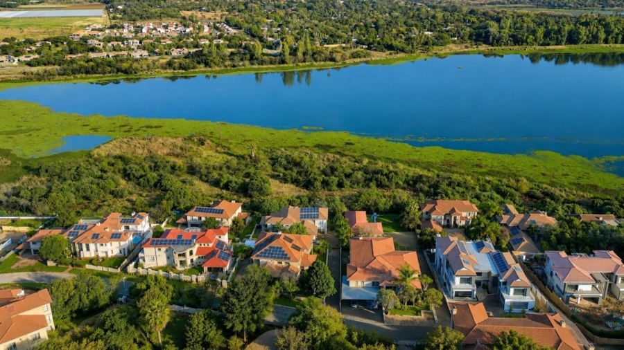 8 Bedroom Property for Sale in Birdwood Estate North West